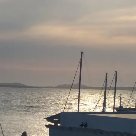 Yacht Marine Maison بيت للعطل