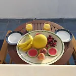 Holiday home Yacht Marine Maison