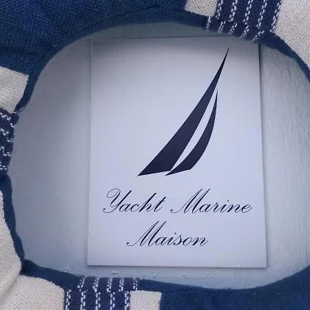 Yacht Marine Maison *