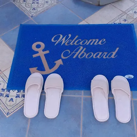 Yacht Marine Maison * Naxos City