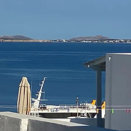 Yacht Marine Maison Naxos City