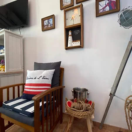 Yacht Marine Maison Naxos City