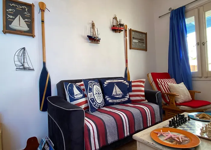 Yacht Marine Maison * Naxos City